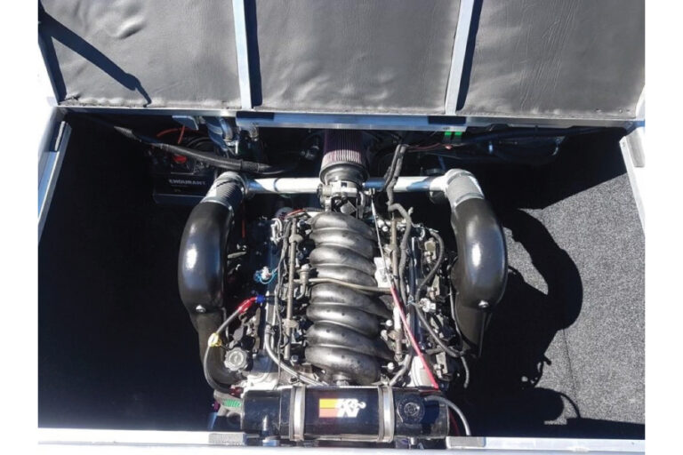 10-engine-Wattscraft-Mini-Jet-Boat-NZ-Jet-Boat-NZ-Kit-Set-Boat-Hull-Kit-NZ-Aluminum-Jet-Boat-Mini-Aluminum-jet-boat-Easy-Jet-Jet-Hull