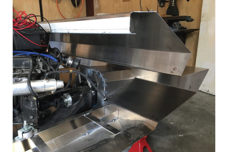 2-rear-step-Wattscraft-Mini-Jet-Boat-NZ-Jet-Boat-NZ-Kit-Set-Boat-Hull-Kit-NZ-Aluminum-Jet-Boat-Mini-Aluminum-jet-boat-Easy-Jet-Jet-Hull