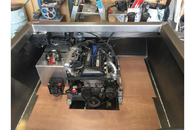 9-engine-Wattscraft-Mini-Jet-Boat-NZ-Jet-Boat-NZ-Kit-Set-Boat-Hull-Kit-NZ-Aluminum-Jet-Boat-Mini-Aluminum-jet-boat-Easy-Jet-Jet-Hull