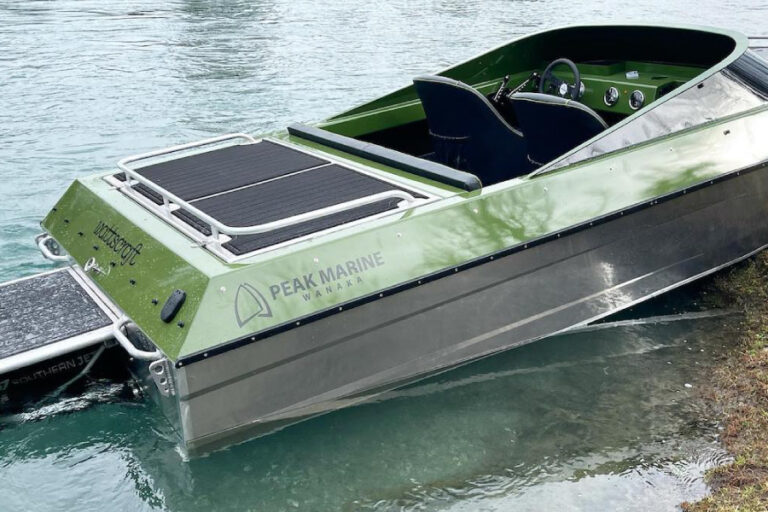 4.6m Jet Boat Hull Kit Wattscraft